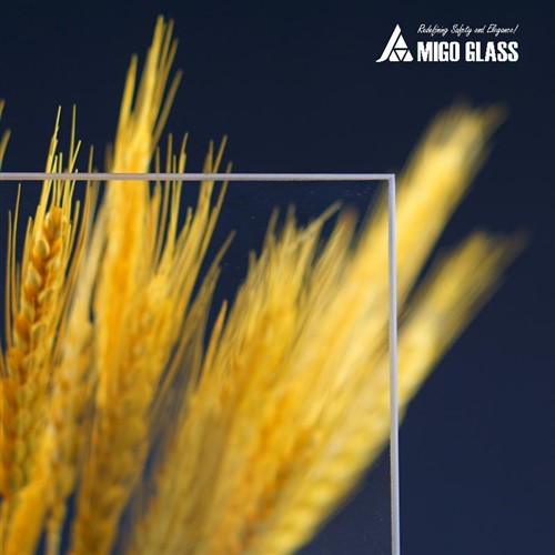 3.2 mm kaljeno ultra Clear float solarno steklo